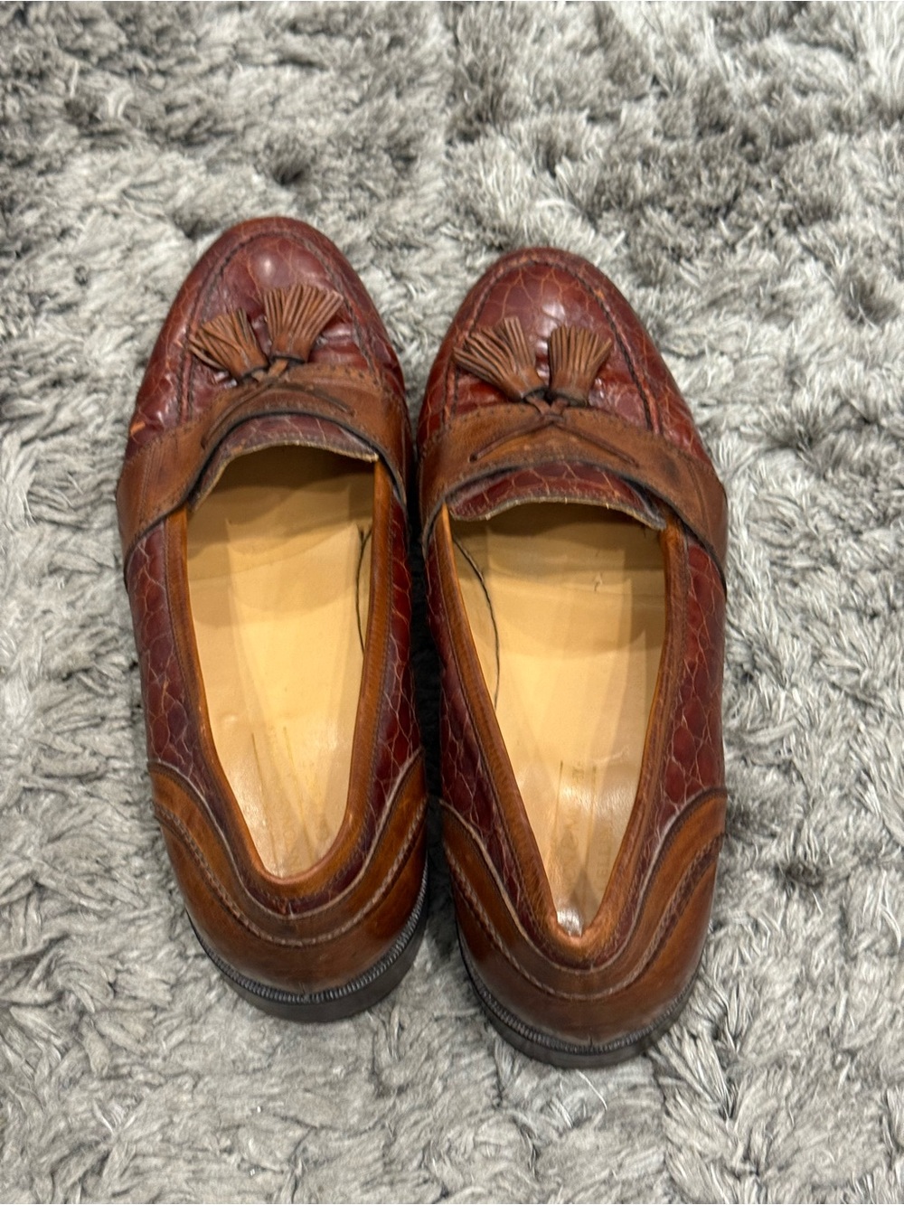 Johnston & Murphy Cellini Brown Leather Italian Tassel Loafer - Picture 3 of 12